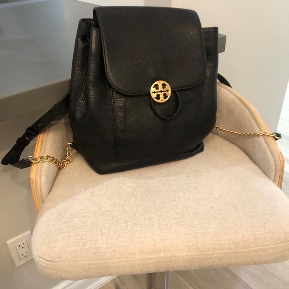 Tory Burch nap sack - Picture 4 of 6